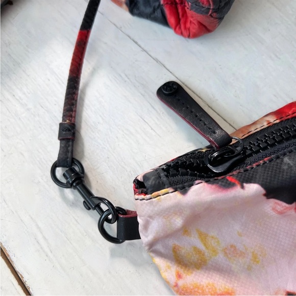 MZ WALLACE New York ~ Nylon Floral Quilted Medium Metro Tote Bag Limited Edition - Picture 10 of 16